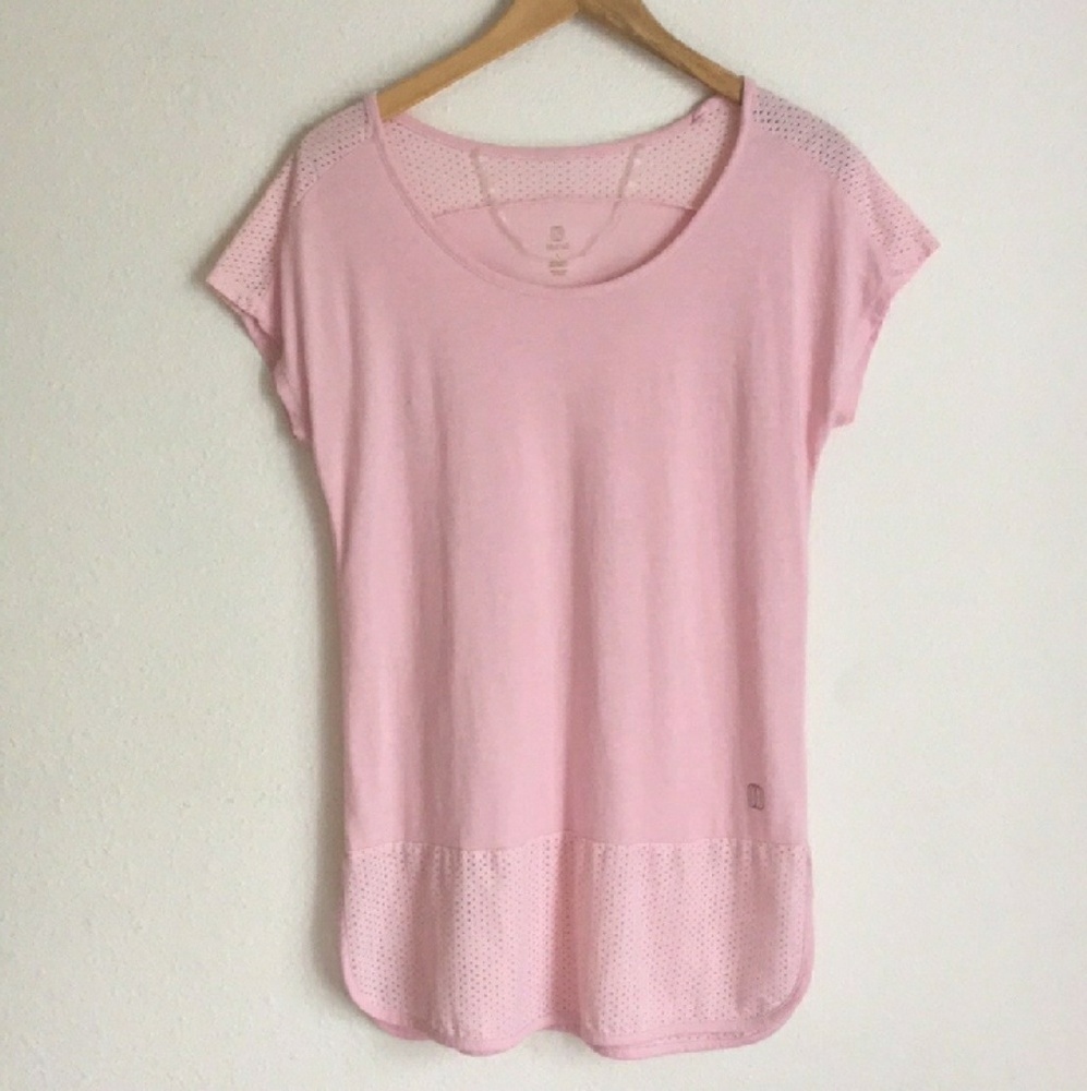 Soft workout tee